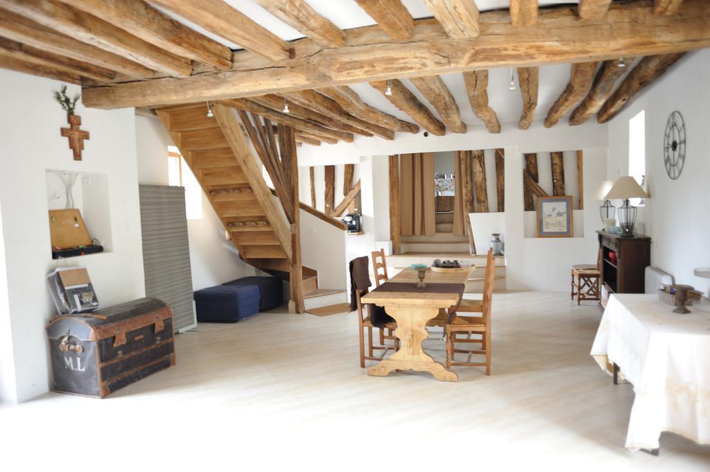 La Bergerie Du Chateau De Pommeuse Luaran gambar